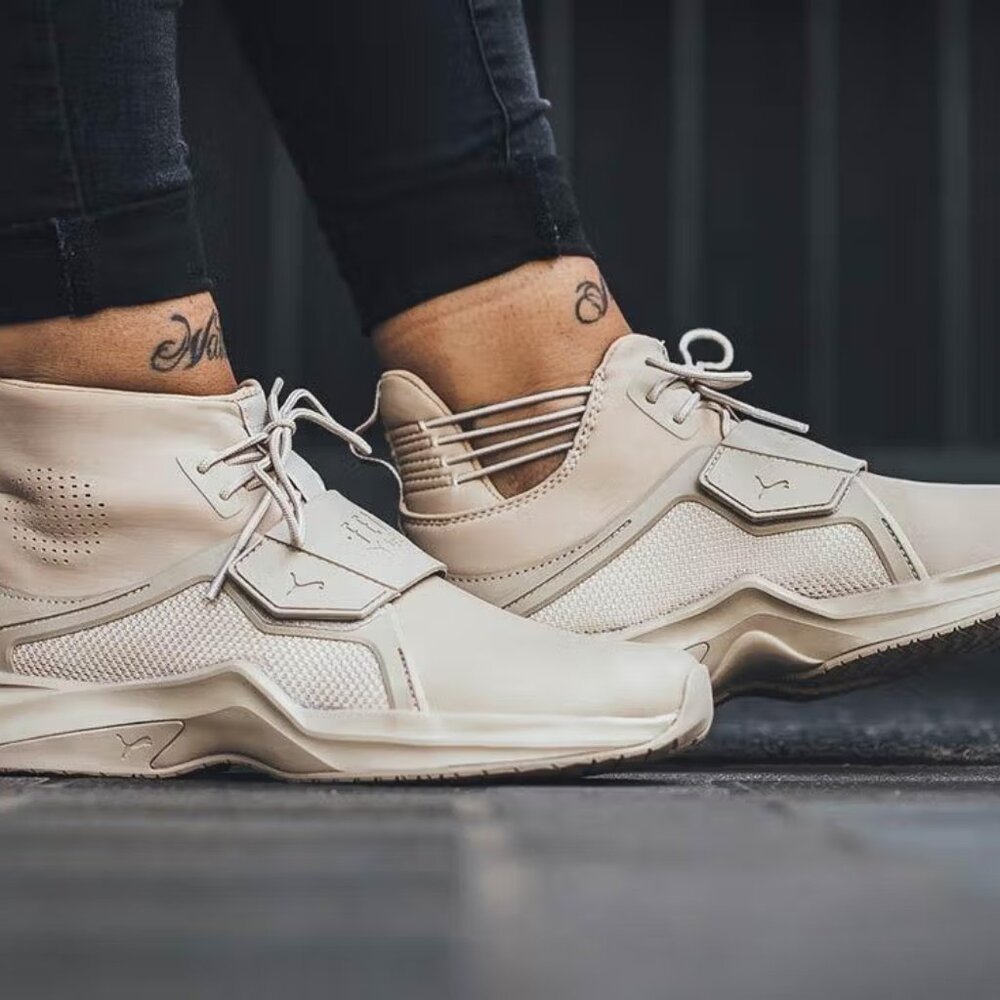 Rihanna X Puma Women's‎ Ivory Fenty Mesh Lace Up Athletic Training Shoes Size 9